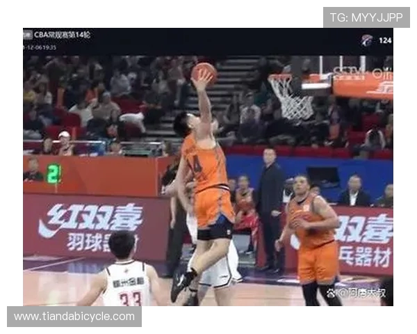 南京网球队以52分领跑大师赛积分榜展现强劲实力